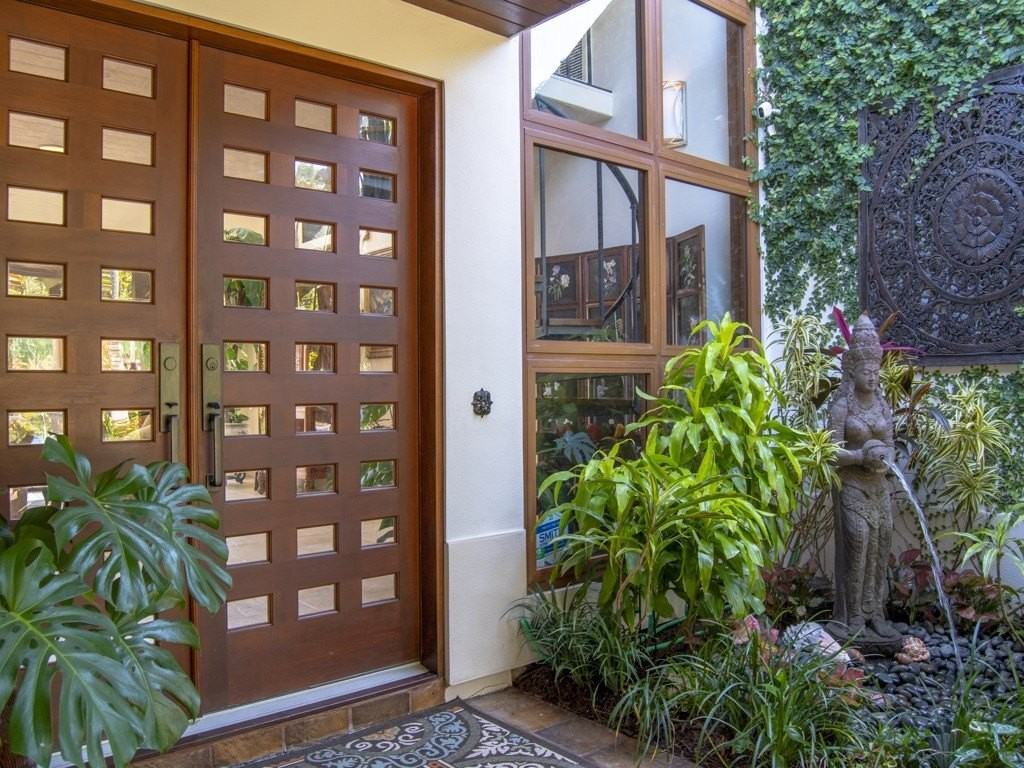 1465 Corona Lane - Photo 3 of 36