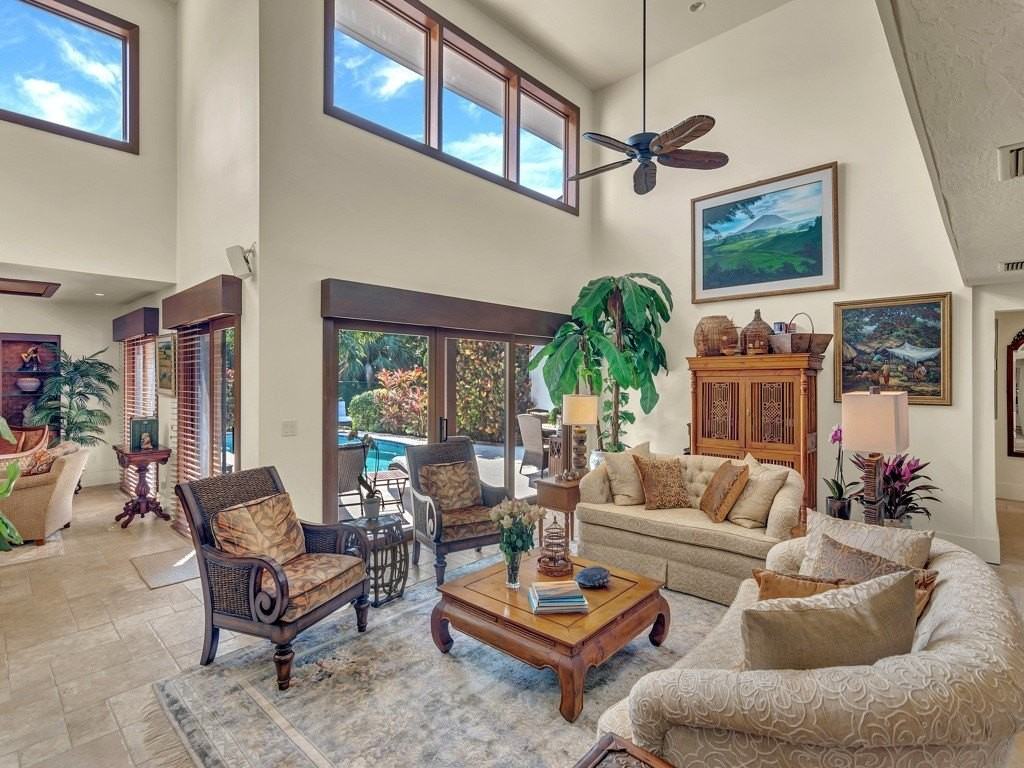 1465 Corona Lane - Photo 5 of 36