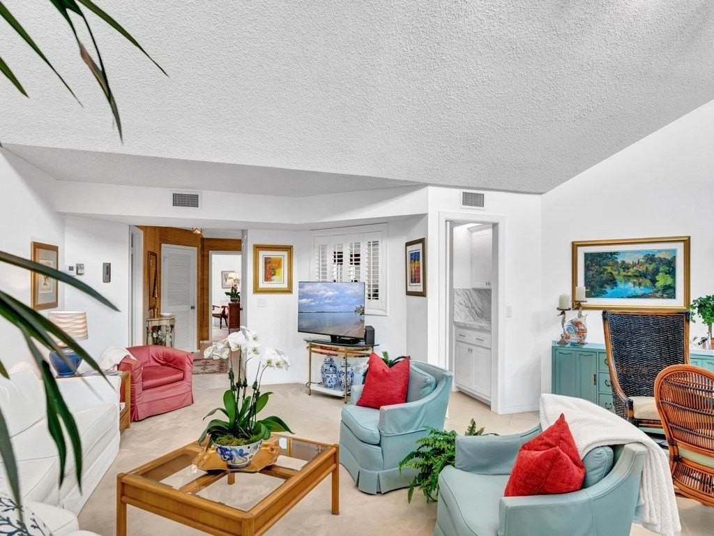 1155 Reef Rd #B2 - Photo 5 of 32