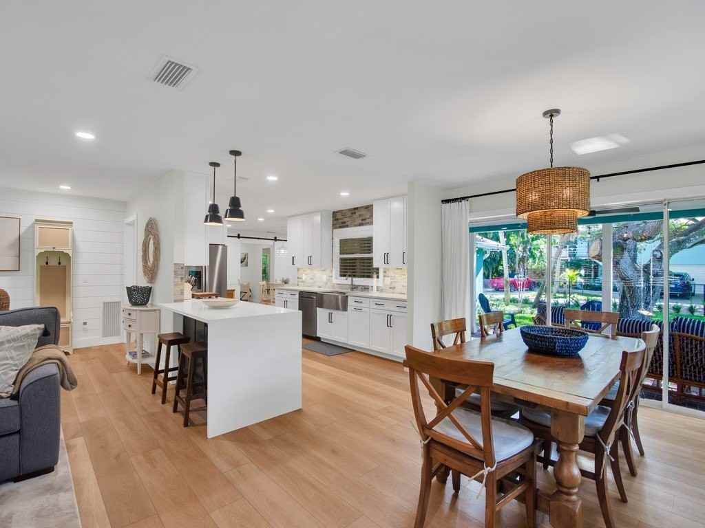 1985 Coco Plum Lane - Photo 5 of 36