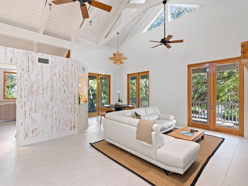 9415 Periwinkle Drive - Photo 5 of 28