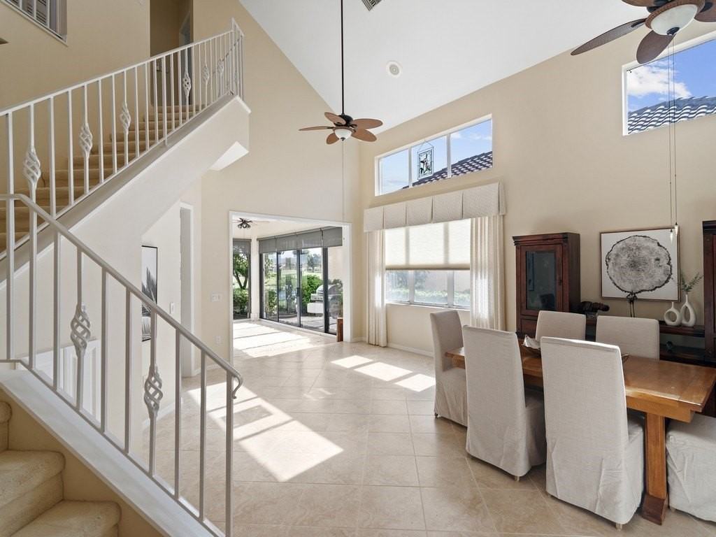 1735 Victoria Cir - Photo 2 of 28