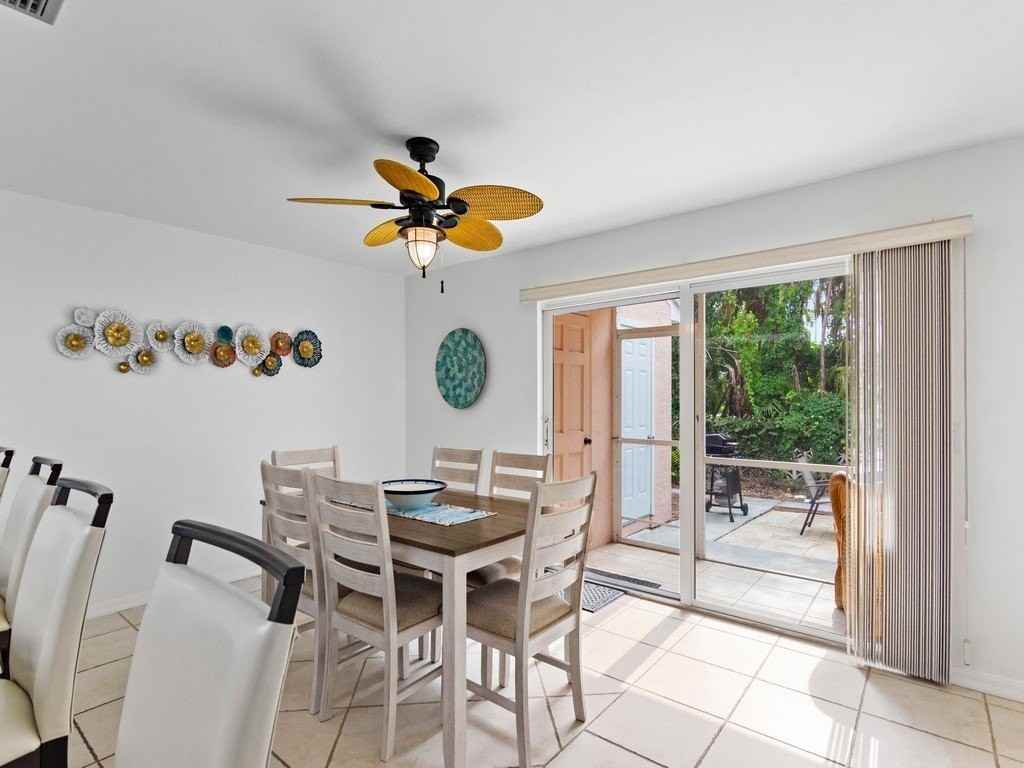 4904 Bethel Creek Dr Apt 3 #3 - Photo 4 of 36