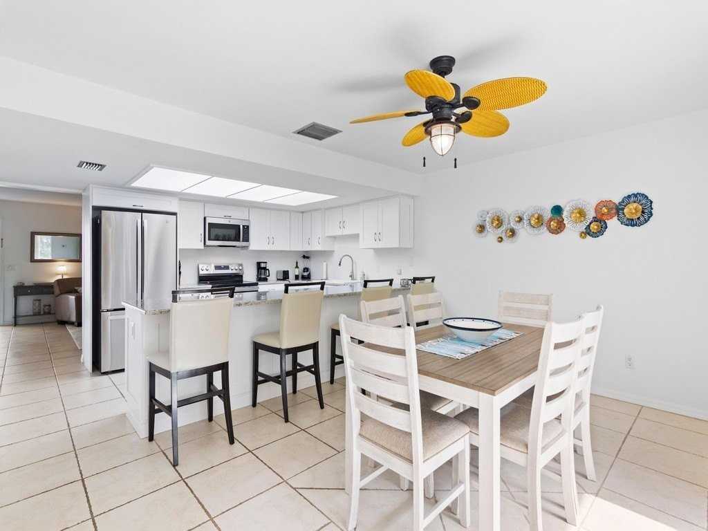 4904 Bethel Creek Dr Apt 3 #3 - Photo 5 of 36