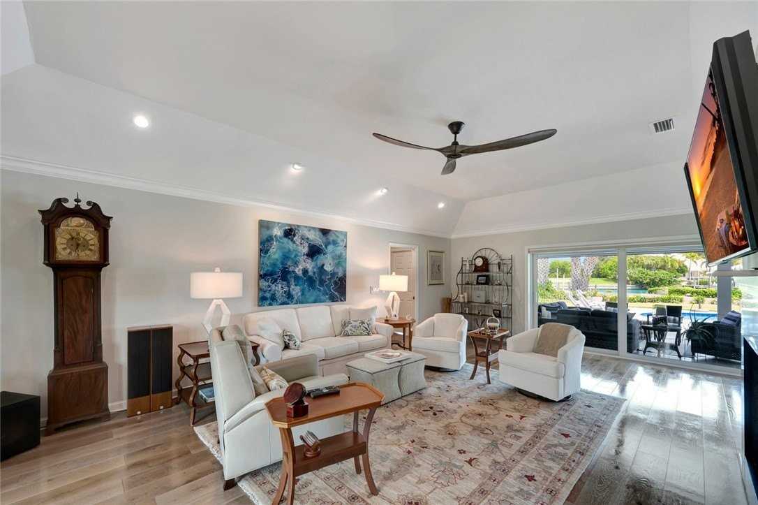 518 River Dr - Photo 7 of 36