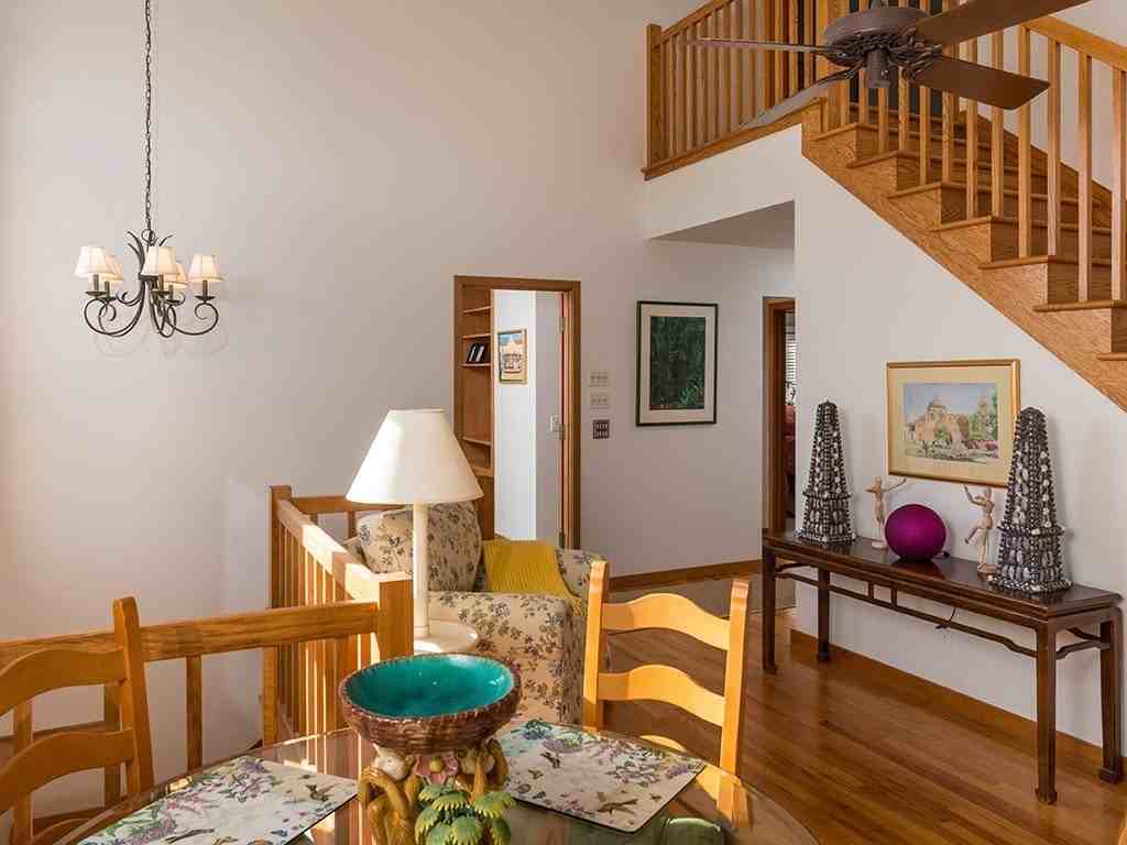 725 Conn Way - Photo 7 of 35