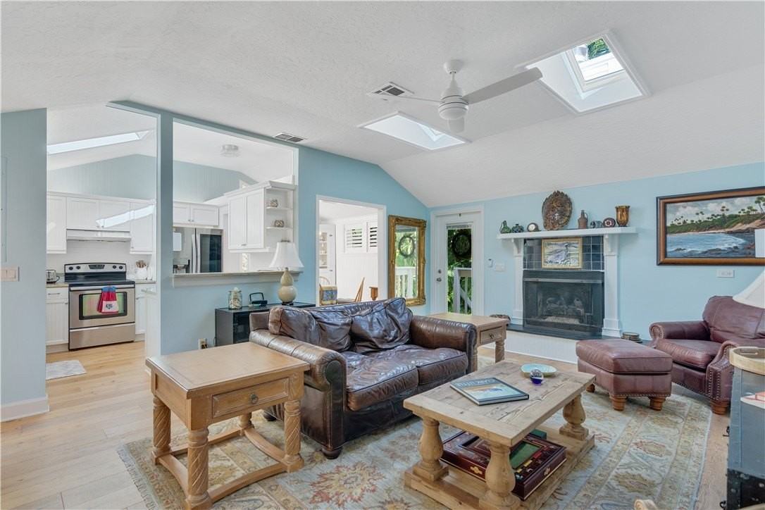 1971 W Pebble Path - Photo 4 of 36