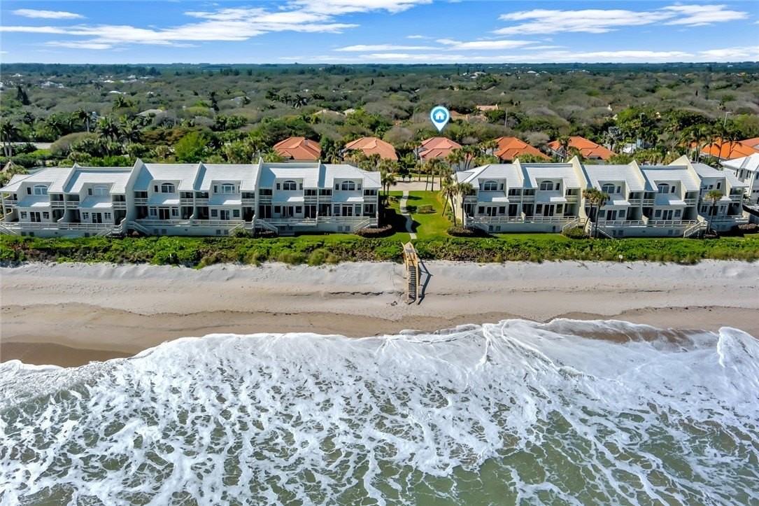 140 South Monterey Drive - Photo 2 of 36