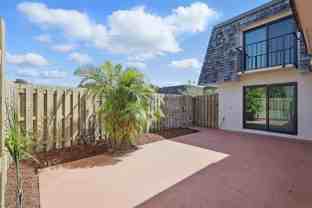 355 S Waverly Pl Apt 5a #5A - Photo 1 of 1