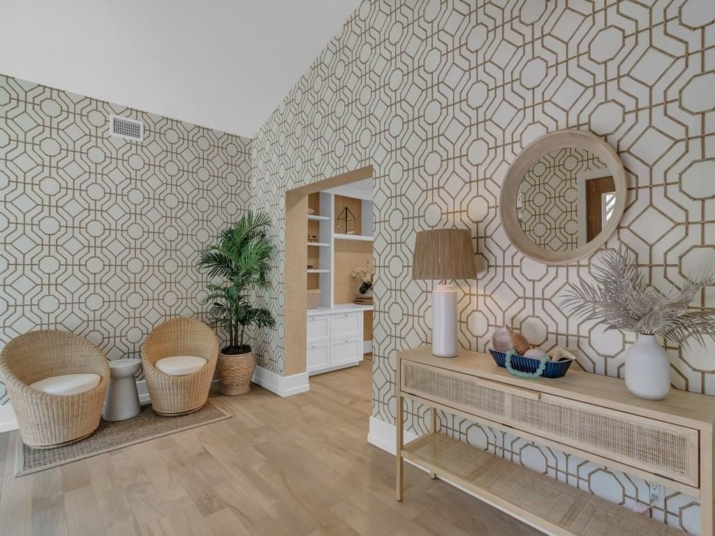 215 Live Oak Road - Photo 3 of 36