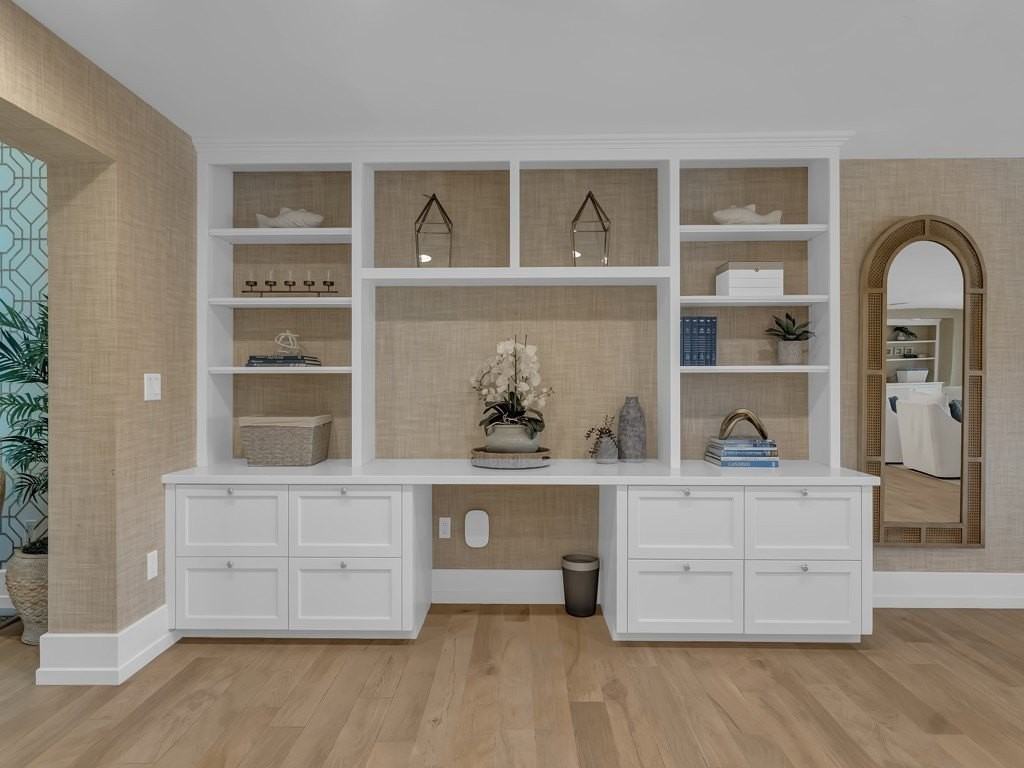 215 Live Oak Road - Photo 4 of 36