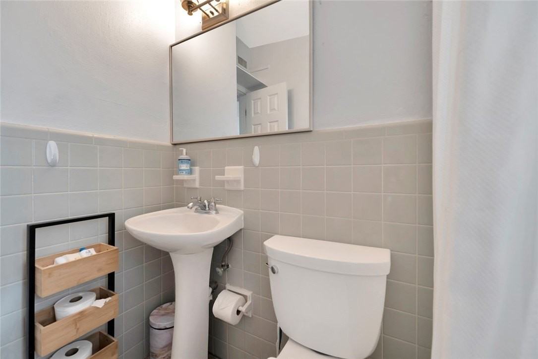 720 Lantana Ln Ste B #B - Photo 7 of 22