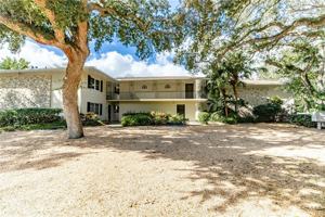 featured image of 800 Coquina Ln Apt 202 #202