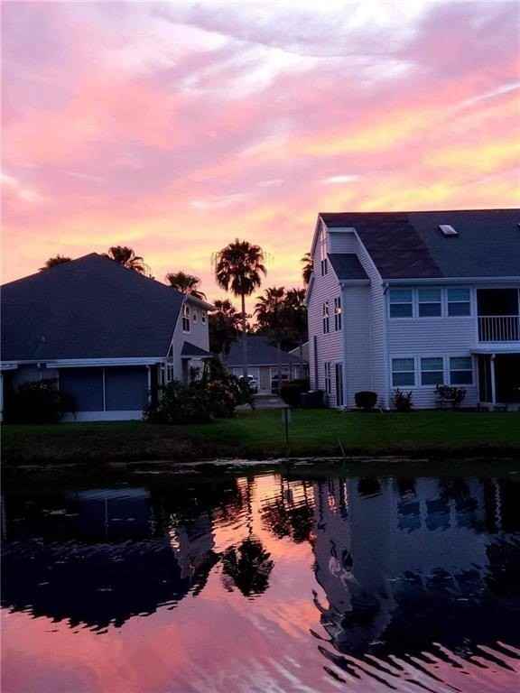 1827 Aynsley Way Apt 2-27 #2-27 - Photo 5 of 30