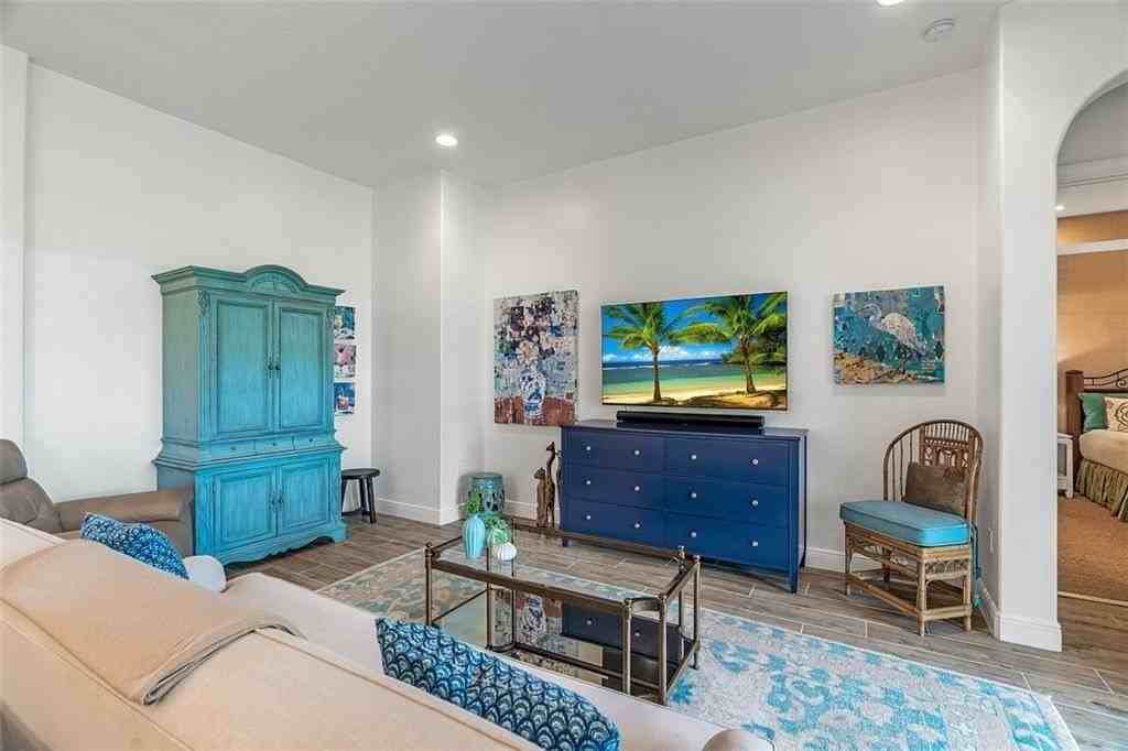 4305 Baseline Drive - Photo 5 of 36