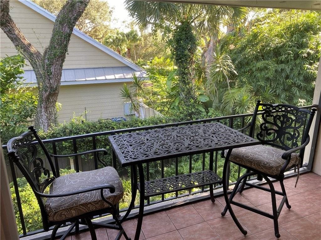 800 Coquina Ln Apt 203 #203 - Photo 4 of 36