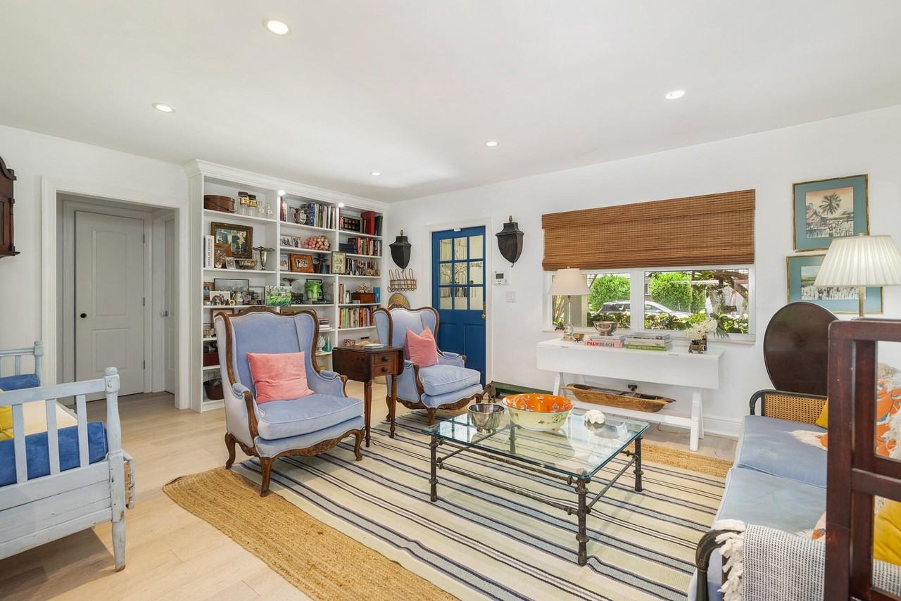 341 Murray Rd - Photo 4 of 19