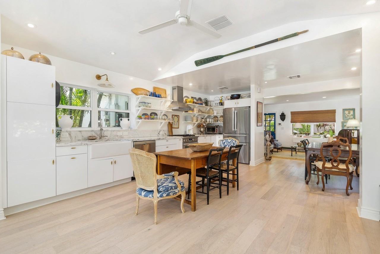 341 Murray Rd - Photo 6 of 19