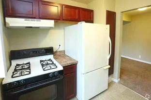 14220 Riverview St Apt 104 - Photo 1 of 1