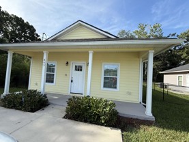 863 Helen St - Photo 1 of 1