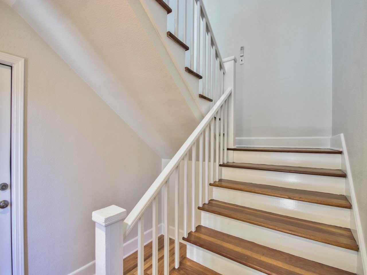 500 E College Ave #F - Photo 5 of 23