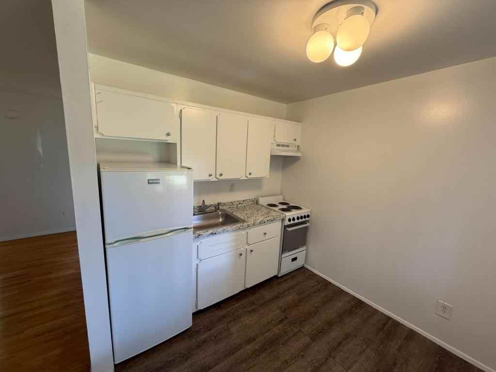 199 Babbitt Rd - Photo 3 of 8