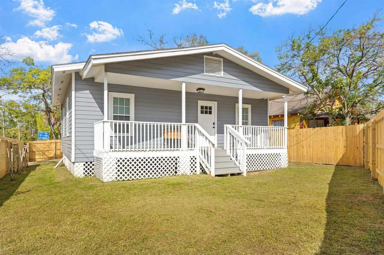 802 Old Bainbridge Rd