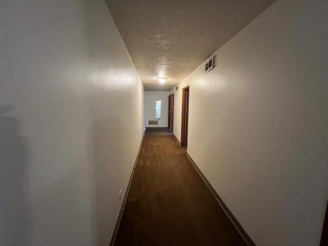 903 6th Ave - Photo 5 of 10