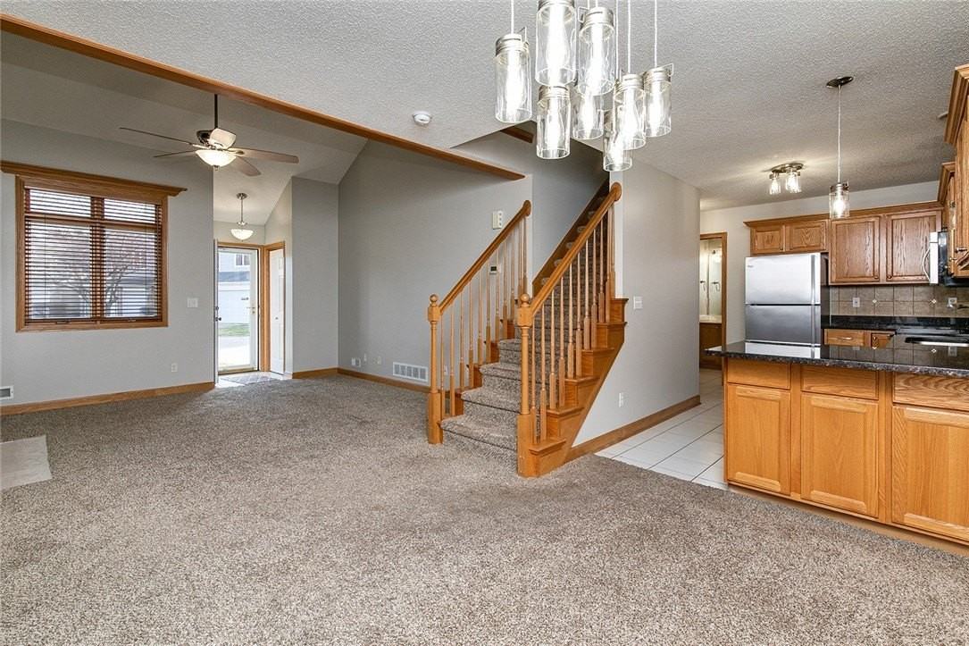 811 Burr Oaks Dr Unit 205 #205 - Photo 6 of 10