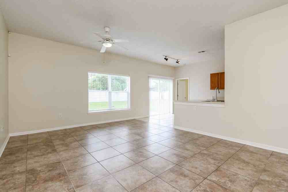 2510 Sherbrook Ln - Photo 6 of 16