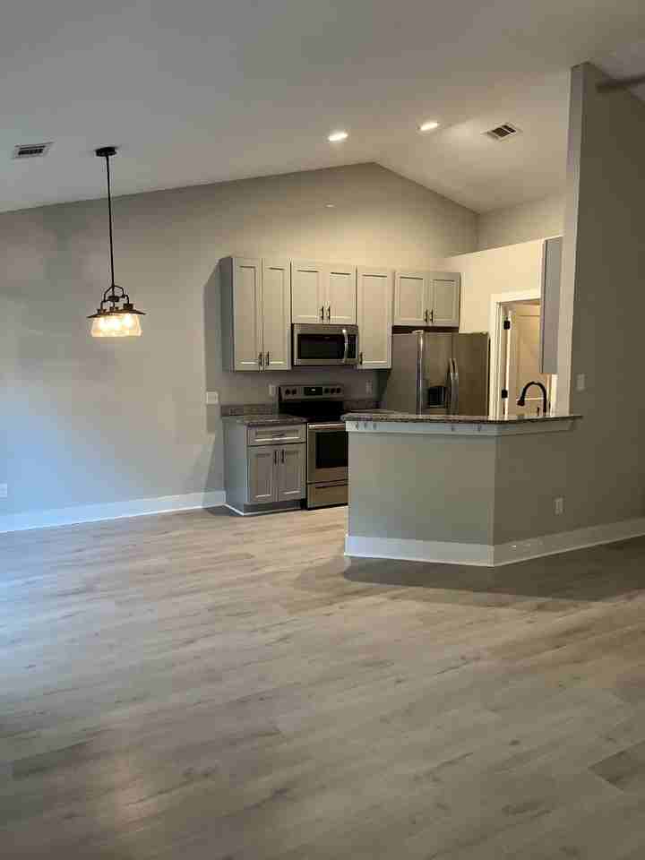 26 Canopy Ln - Photo 3 of 17