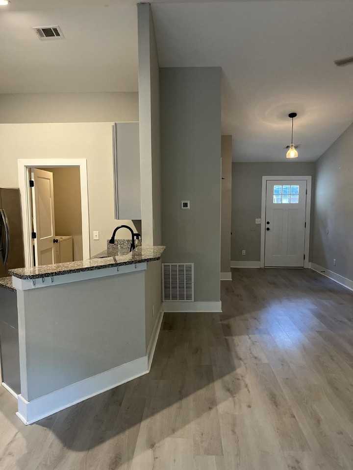 26 Canopy Ln - Photo 4 of 17