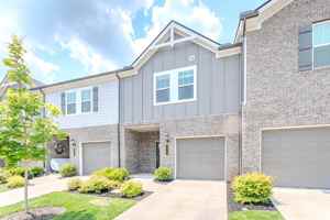 featured image of 775 Foxland Dr