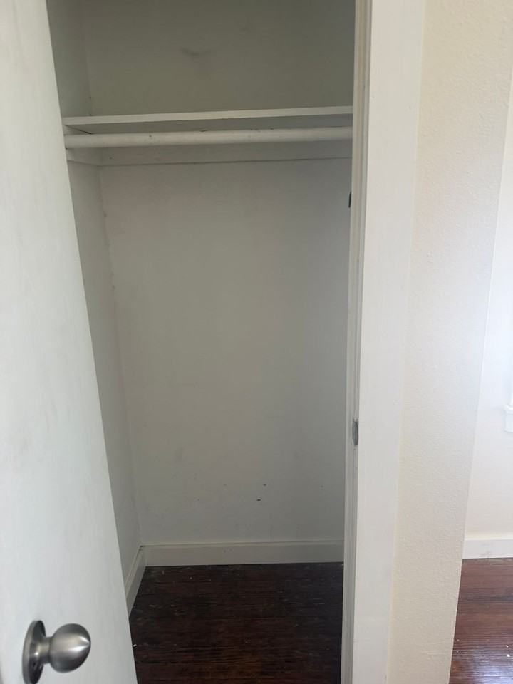 Franklin - Photo 4 of 11