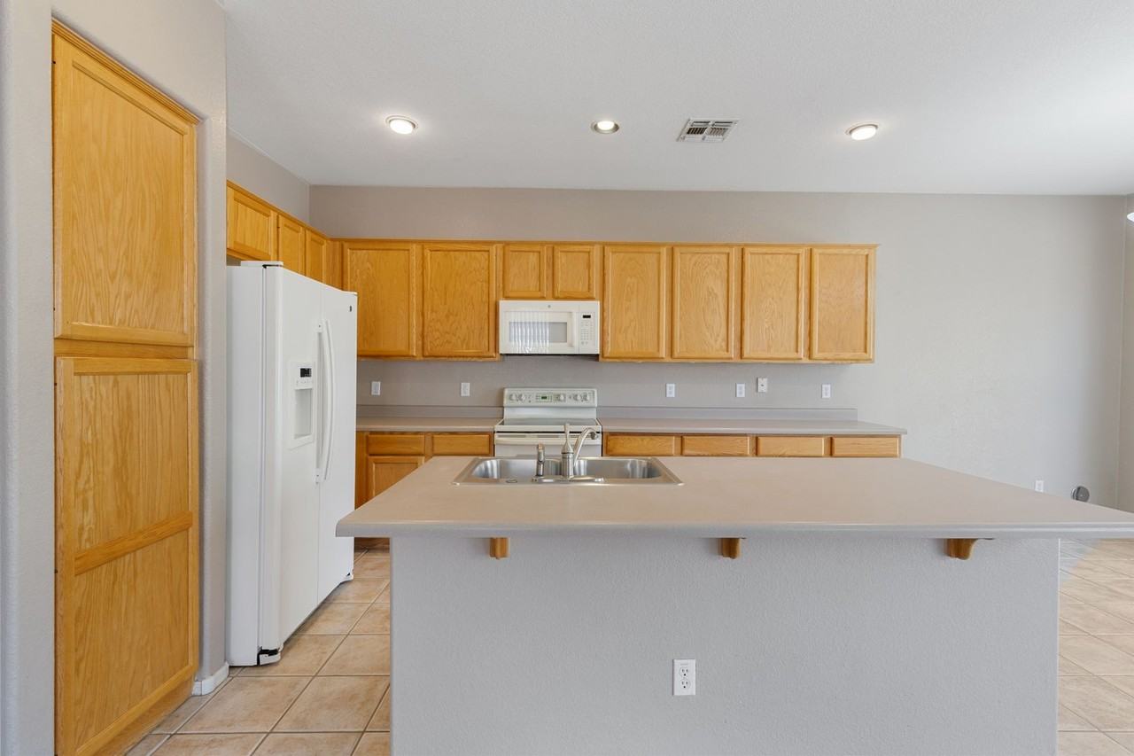 3458 E Park Ave - Photo 7 of 30