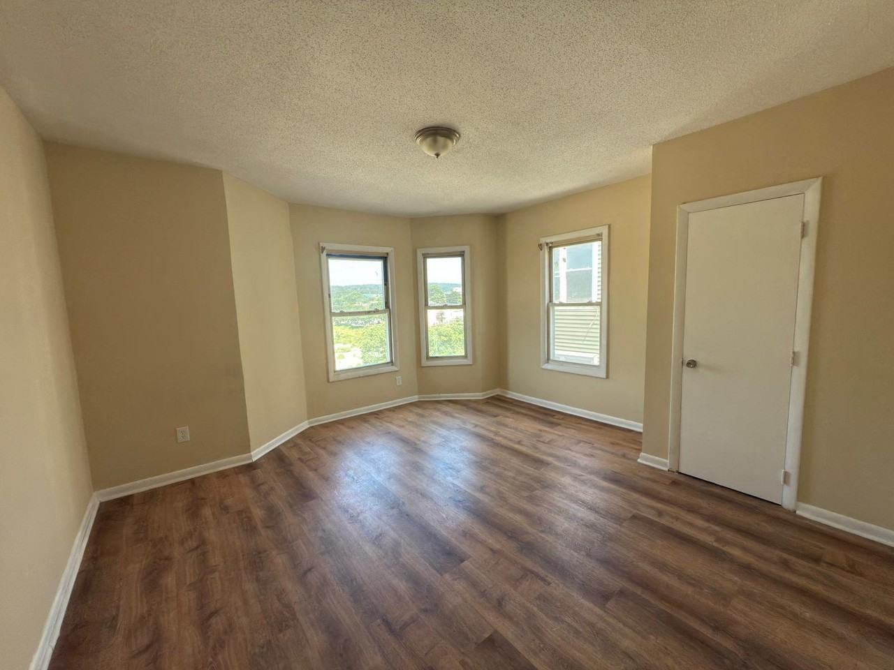 701 South Main Street - Photo 2 of 11