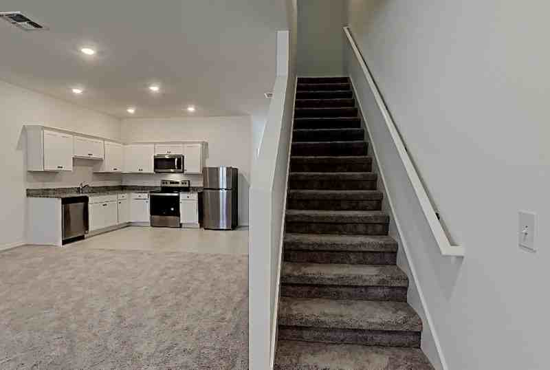 3319 Azolla St - Photo 3 of 25