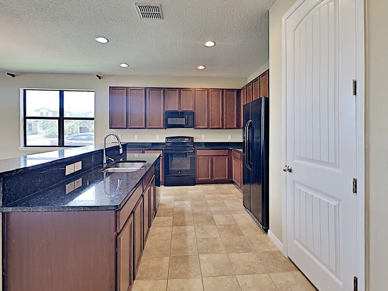 12986 Holdenbury Ln - Photo 3 of 15