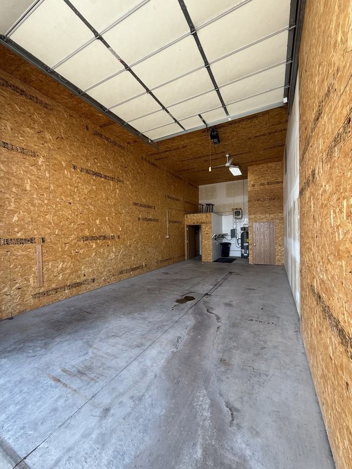 1624 6th Ave SW - Photo 2 of 17