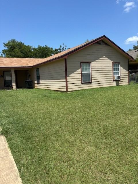 1601 DUNCAN AVENUE - Photo 2 of 10