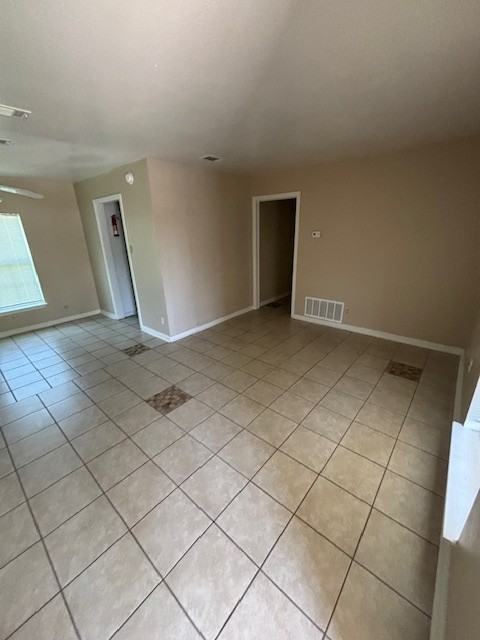 1601 DUNCAN AVENUE - Photo 3 of 10