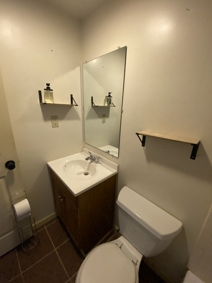 135 West Main Street, Unit 3, Wardensville WV 26851 - Photo 5 of 15