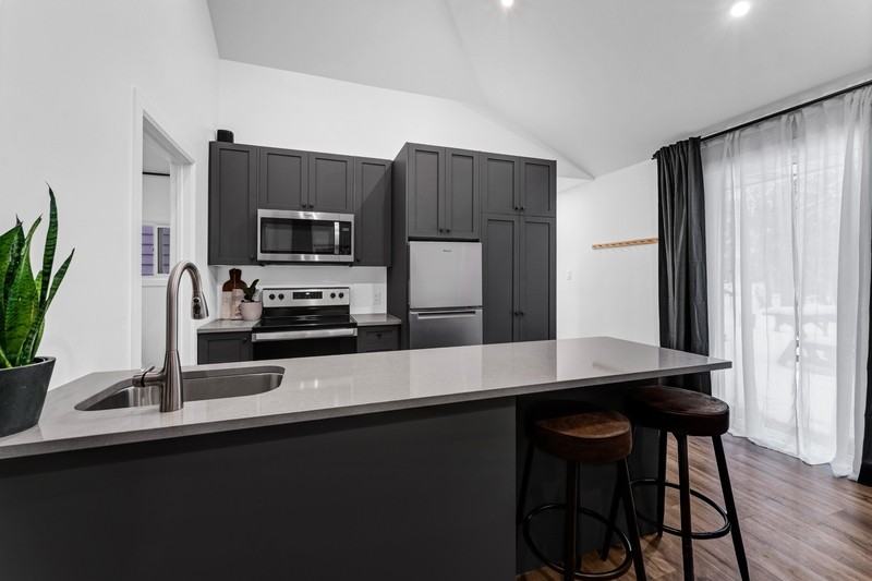 53 Chippewa Ave #C - Photo 6 of 11