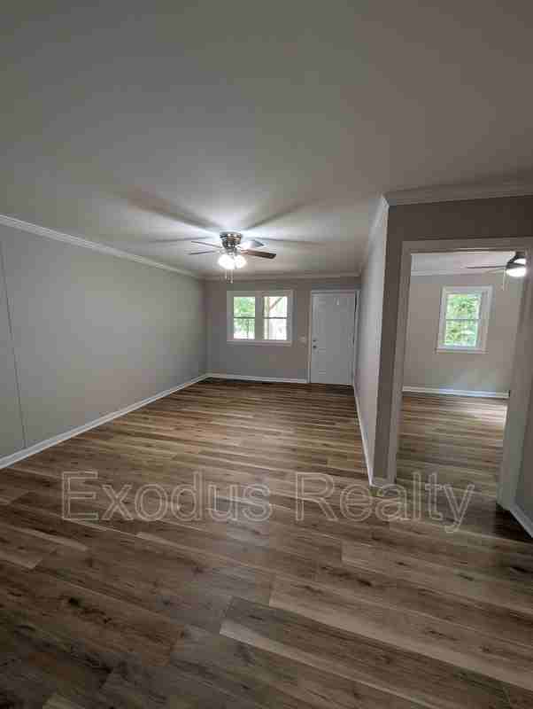 316 Country Estates Dr - Photo 2 of 10