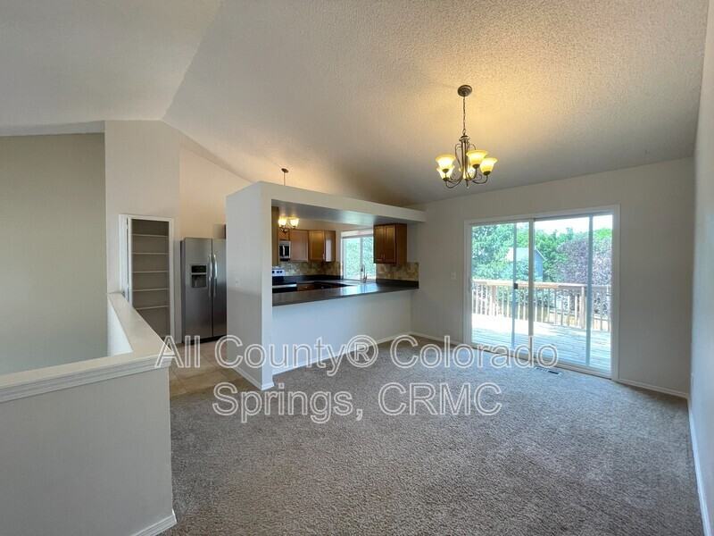3410 Marble Ter - Photo 5 of 31