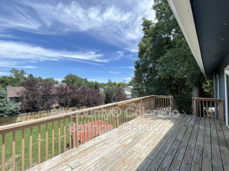 3410 Marble Ter - Photo 7 of 31