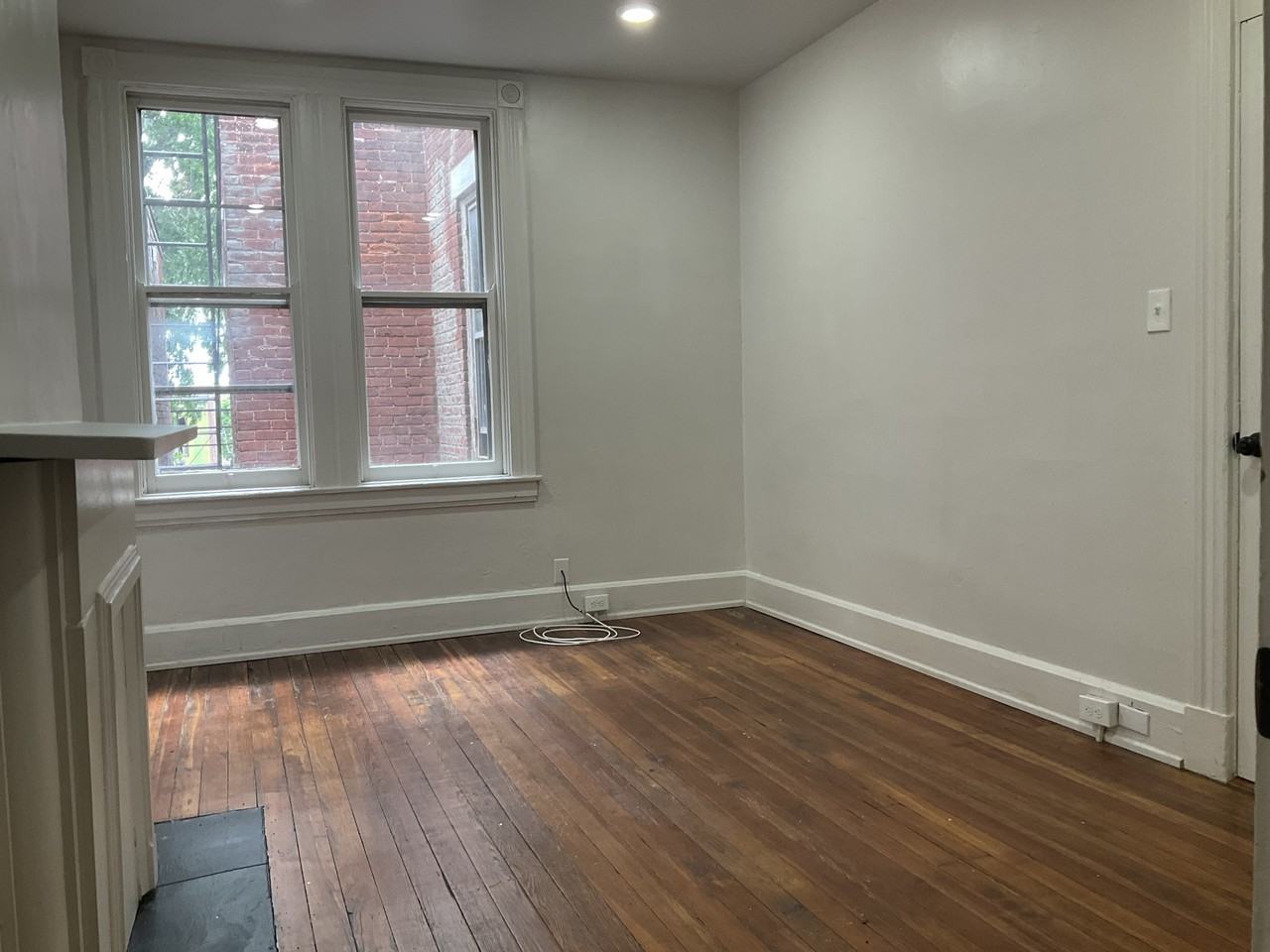 920 Washington Avenue - Photo 2 of 11