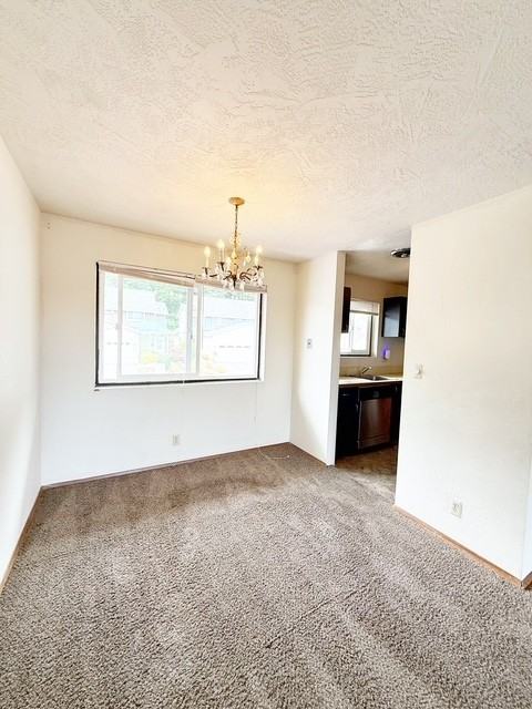 Hillcrest Apartments - Photo 7 of 18
