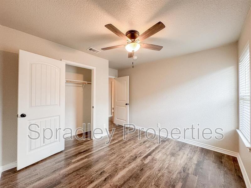 505B Kacie Dr #B - Photo 7 of 12