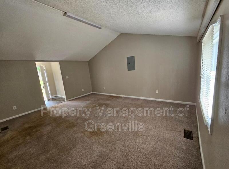 36 Pacific Ave - Photo 3 of 15